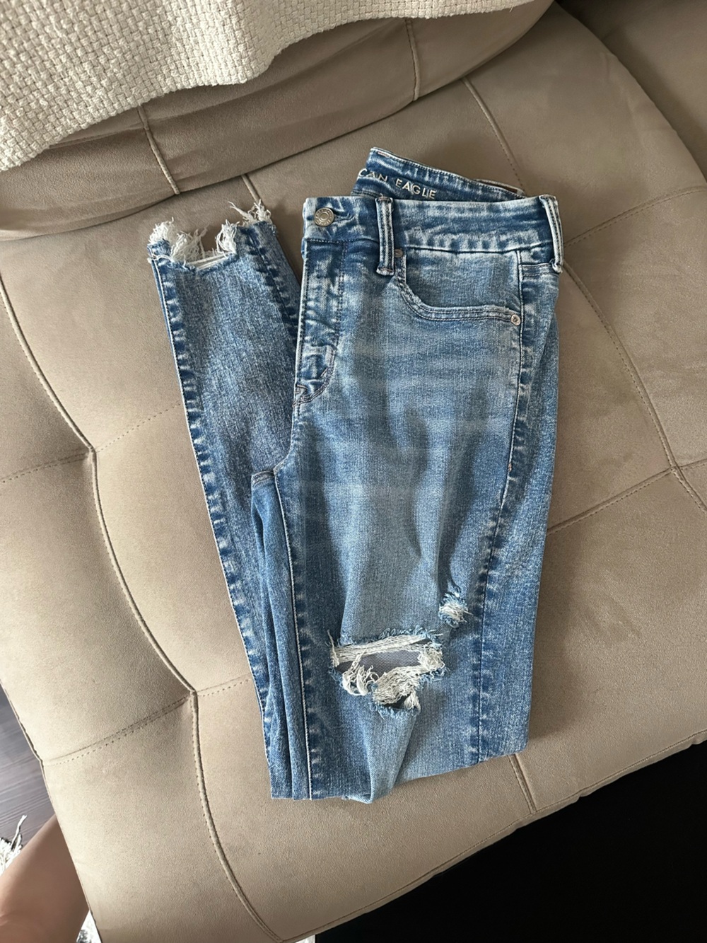 American Eagle Outfitters High Rise Distressed Luxe Stretch Jeggings